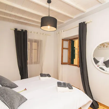 Apartment Isidora's House By Corfuescapes